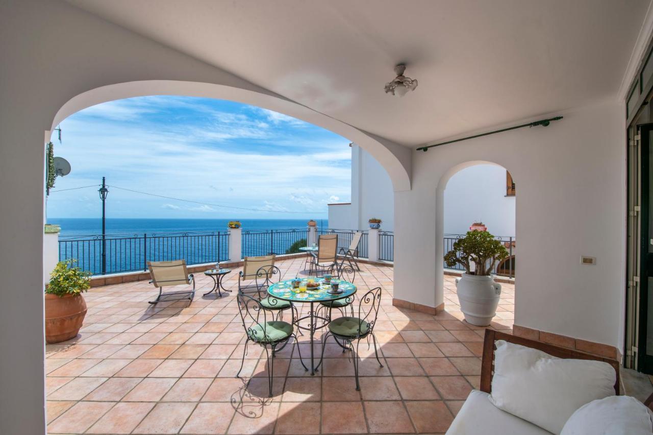 Il Giardino Dei Limoni Aparthotel Praiano Exteriör bild