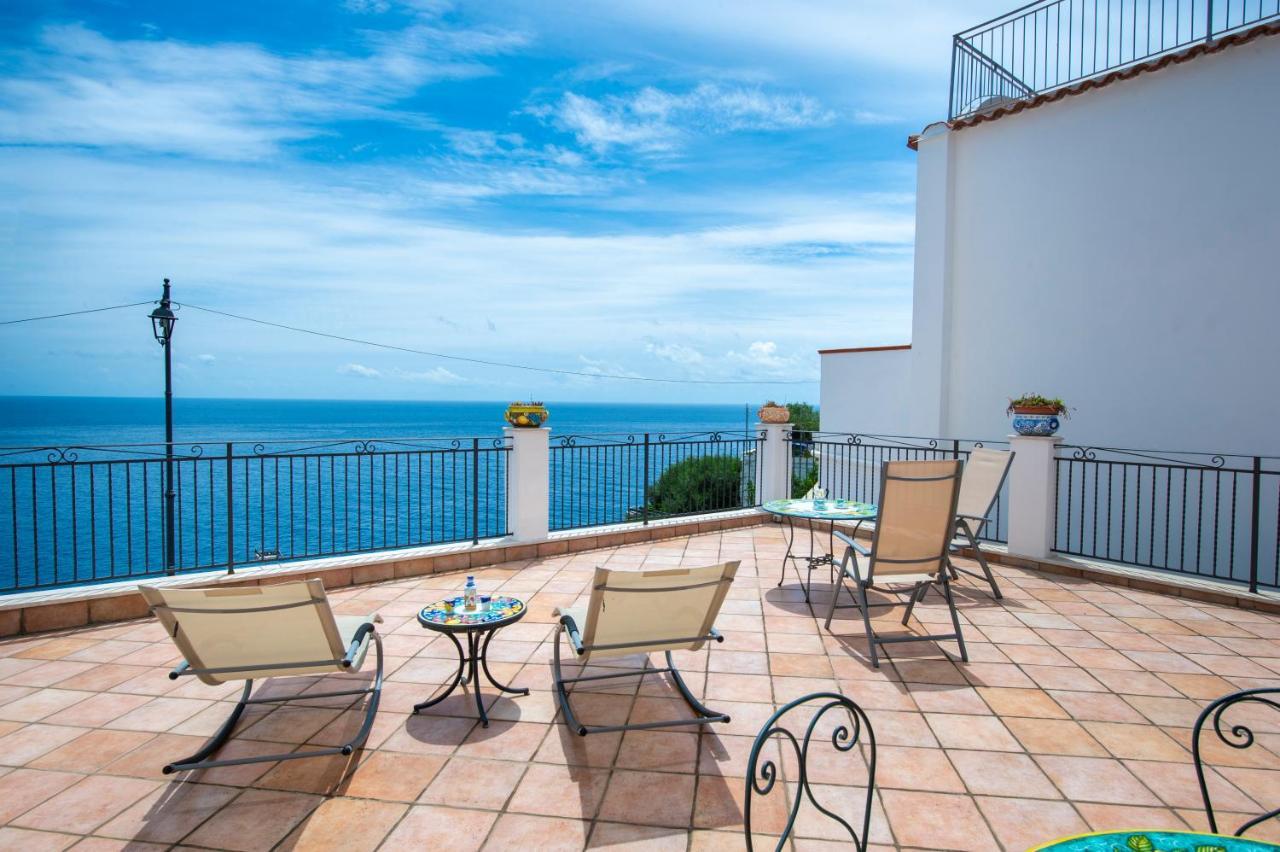 Il Giardino Dei Limoni Aparthotel Praiano Exteriör bild