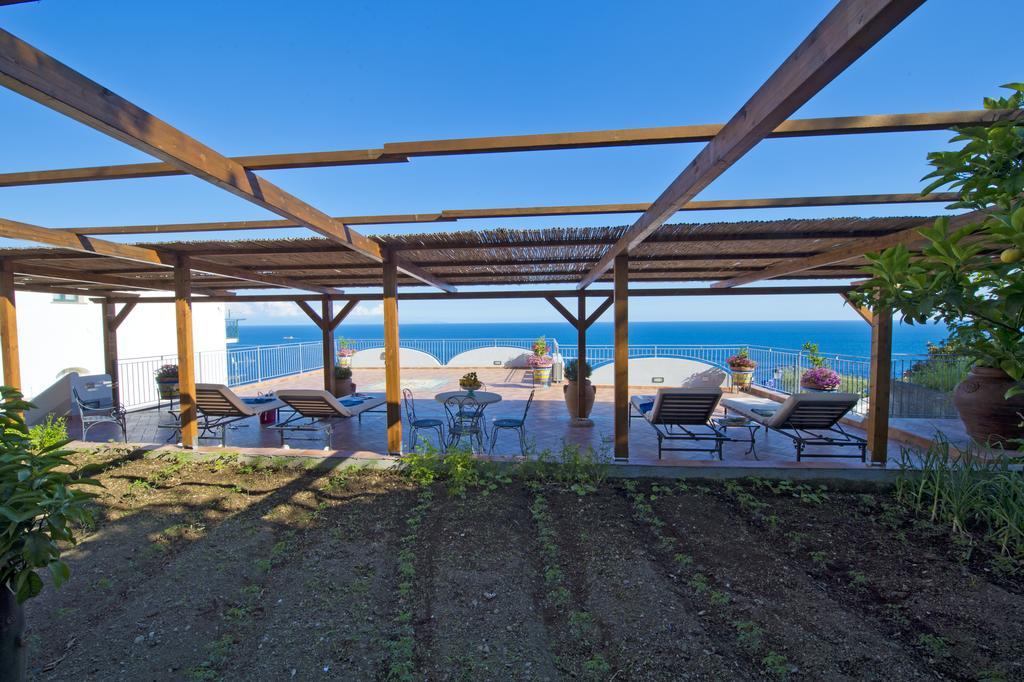 Il Giardino Dei Limoni Aparthotel Praiano Exteriör bild
