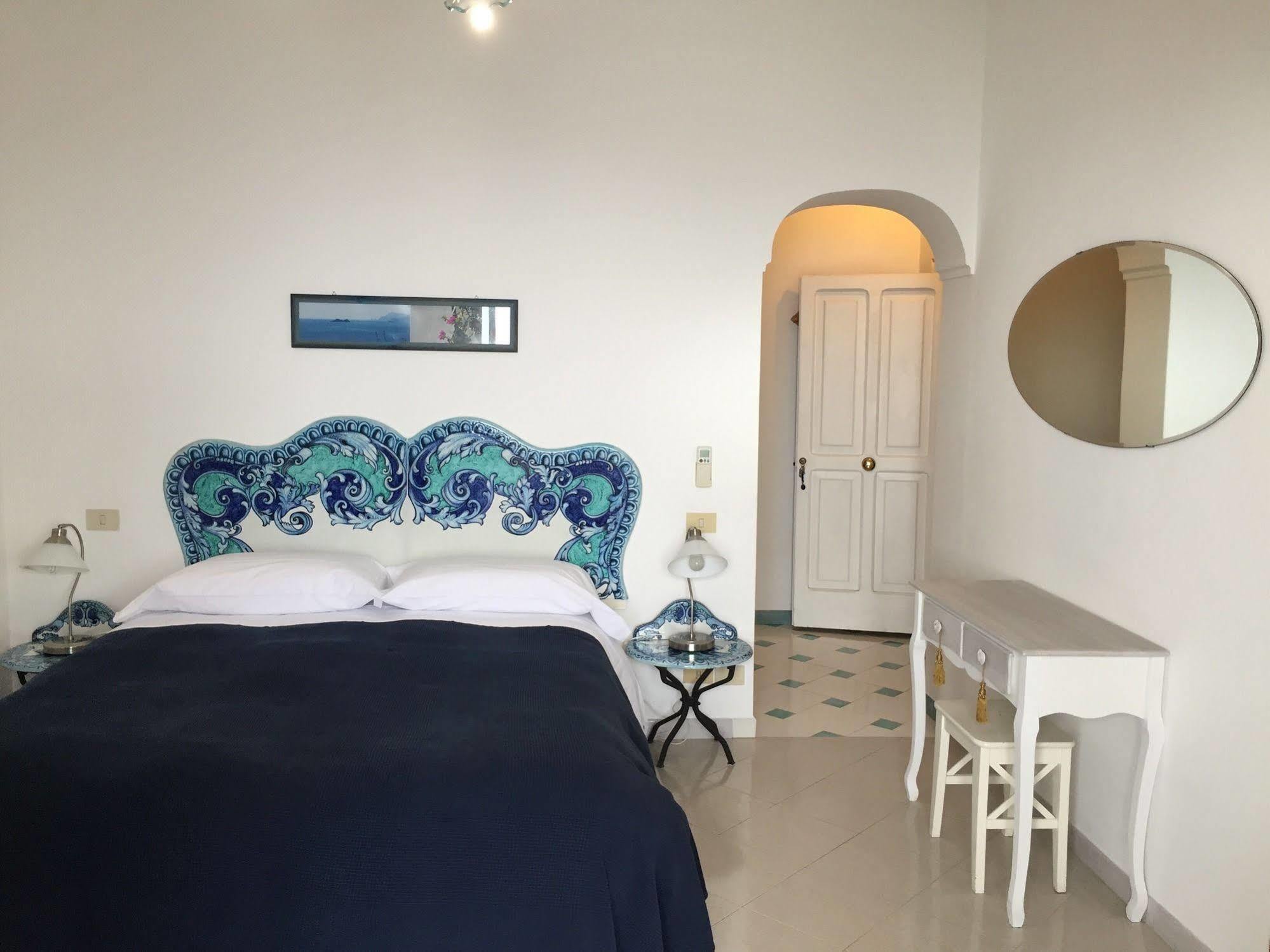 Il Giardino Dei Limoni Aparthotel Praiano Exteriör bild